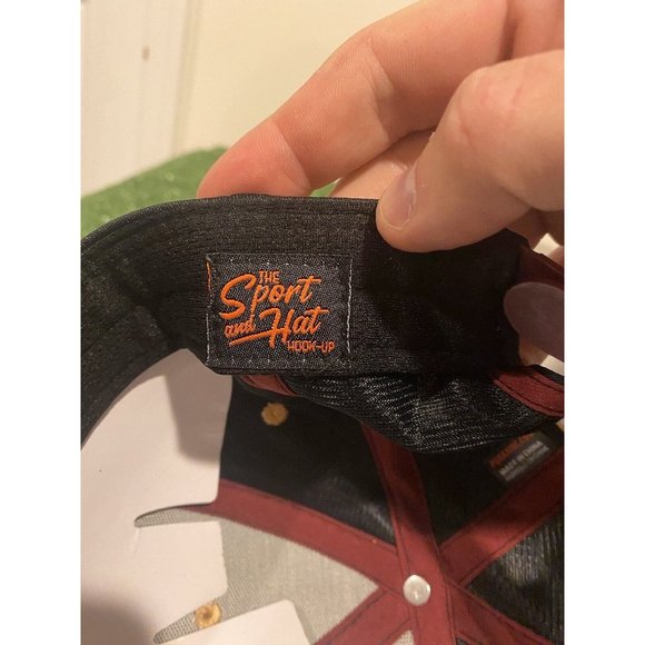 Retro Vintage Inspired Cleveland Cavs Basketball Split Bar Snapback hat gold - Picture 9 of 10